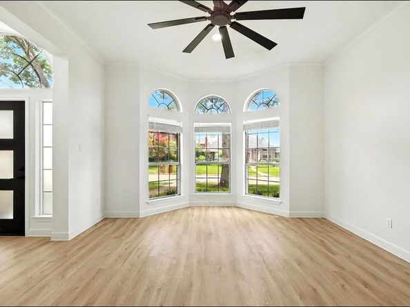 2913  Panorama Drive , Carrollton Texas 75007