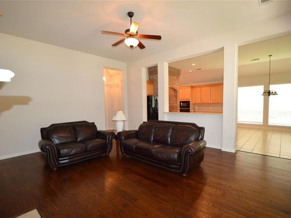 1120  Surrey Lane , Allen Texas 75013