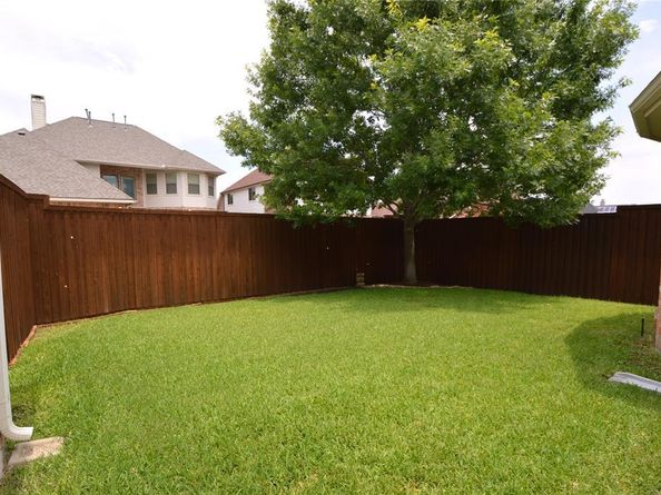 1120  Surrey Lane , Allen Texas 75013
