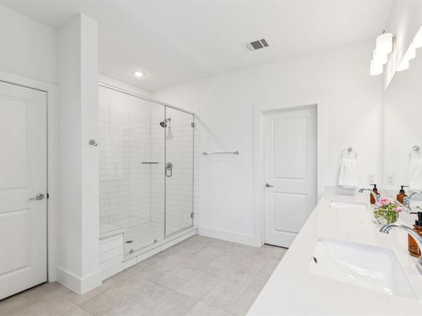 8120  Bromley Drive , Dallas Texas 75231