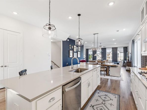 8120  Bromley Drive , Dallas Texas 75231