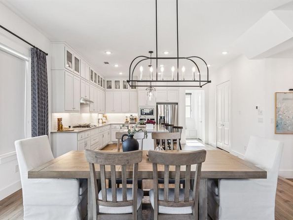 8120  Bromley Drive , Dallas Texas 75231