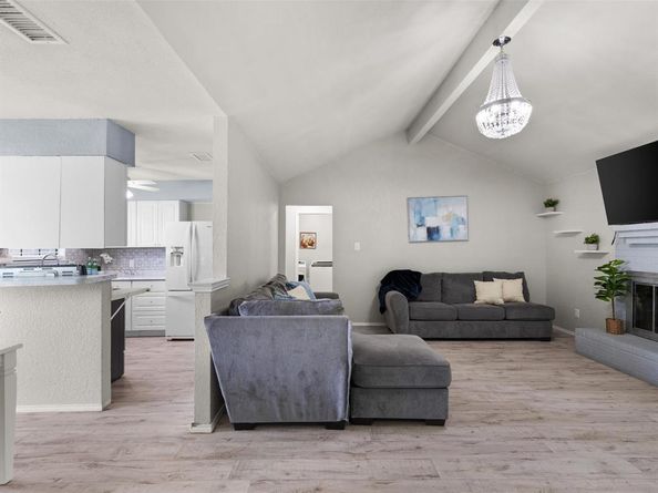 401  Nita Court , Crowley Texas 76036