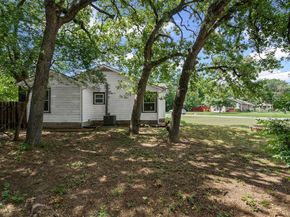 5162  Norma Street , Fort Worth Texas 76112