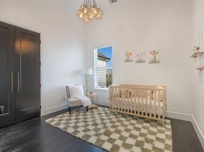 1620  Neal Street , Dallas Texas 75208
