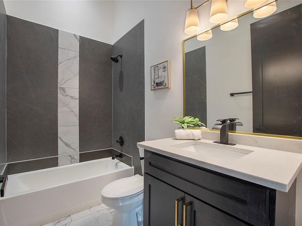 1620  Neal Street , Dallas Texas 75208
