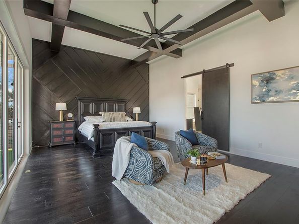 1620  Neal Street , Dallas Texas 75208