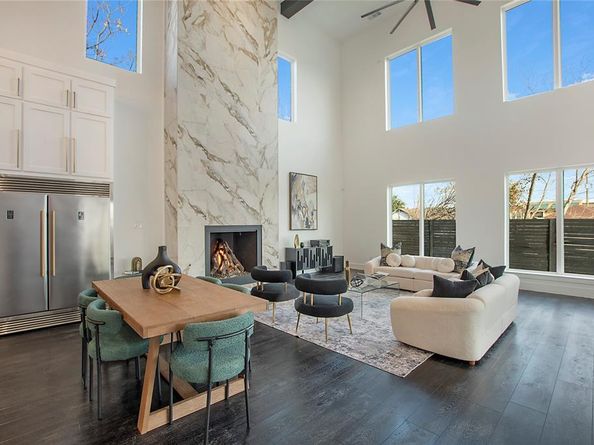 1620  Neal Street , Dallas Texas 75208