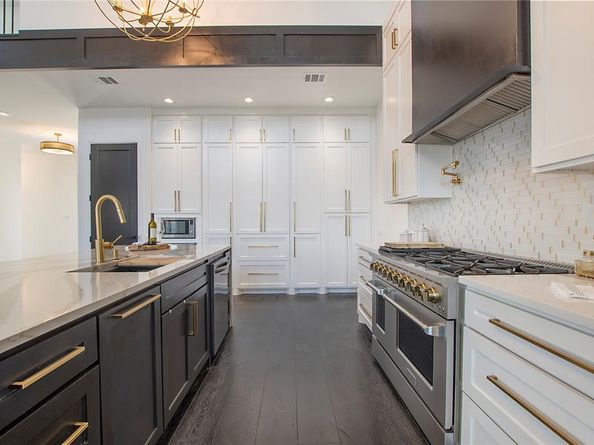 1620  Neal Street , Dallas Texas 75208