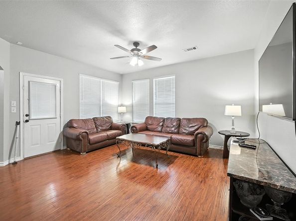 510  Poplar Vista Lane , Arlington Texas 76002