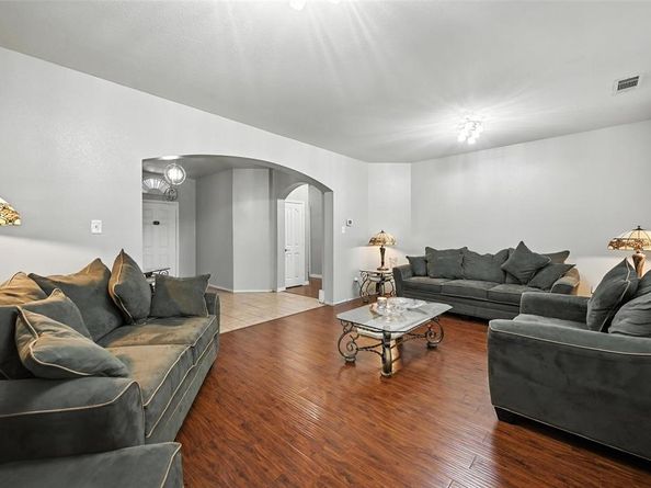 510  Poplar Vista Lane , Arlington Texas 76002