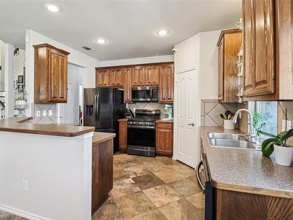 5032  Keating Street , Fort Worth Texas 76244