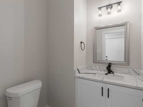 2421  Gooch Street , Dallas Texas 75241