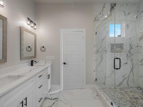 2421  Gooch Street , Dallas Texas 75241
