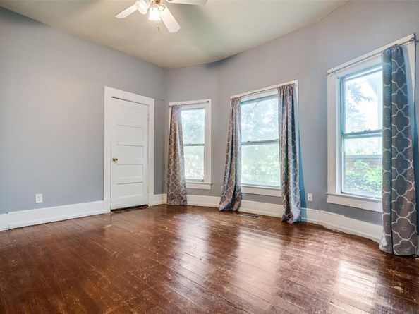 1114 S Tyler Street , Dallas Texas 75208