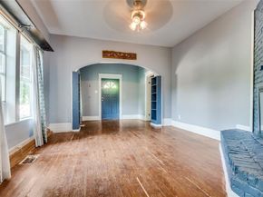 1114 S Tyler Street , Dallas Texas 75208
