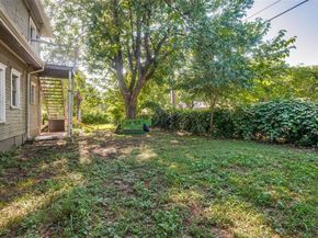1114 S Tyler Street , Dallas Texas 75208