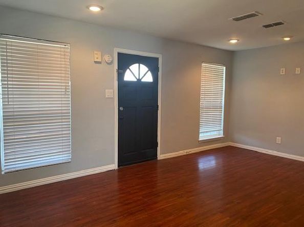406 S Park Street , Little Elm Texas 75068