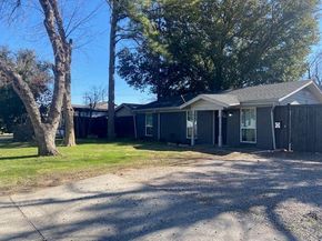 406 S Park Street , Little Elm Texas 75068