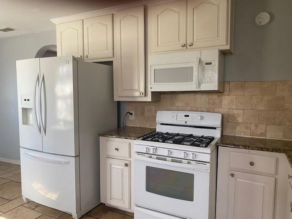 406 S Park Street , Little Elm Texas 75068