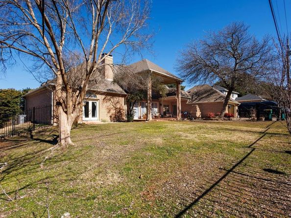 2212  Valley View Drive , Cedar Hill Texas 75104