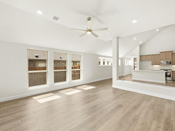 121  Red Cedar Court , Balch Springs Texas 75181
