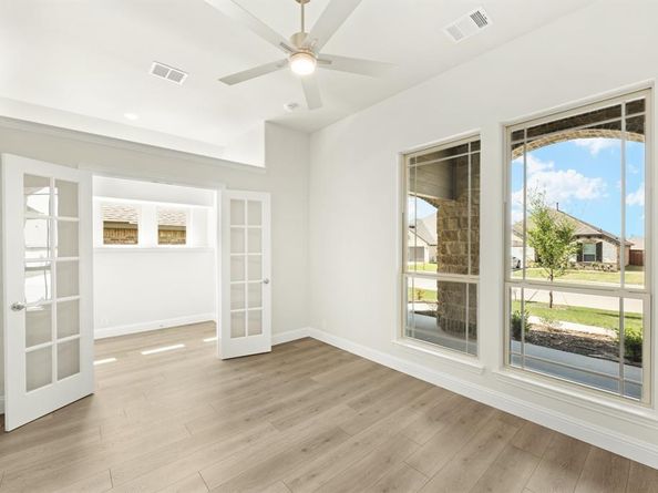 121  Red Cedar Court , Balch Springs Texas 75181