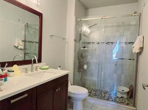 1220 W Trinity Mills Road  5004, Carrollton Texas 75006