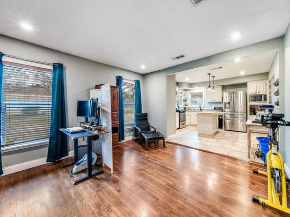 4337  Geddes Avenue , Fort Worth Texas 76107