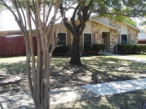 1900  Apple Valley Road , Plano Texas 75023