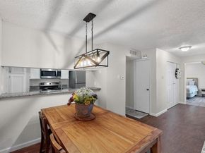 9611  Walnut Street  1105, Dallas Texas 75243