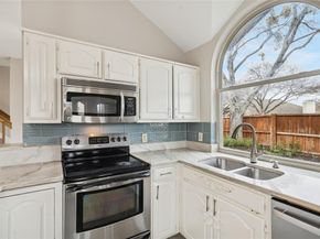 356  Arbor Court , Euless Texas 76039