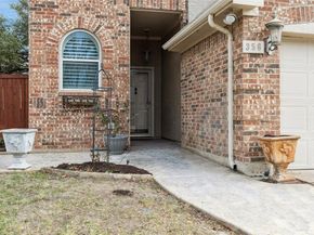 356  Arbor Court , Euless Texas 76039