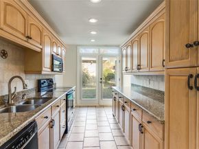 4500  Westridge Avenue  25, Fort Worth Texas 76116