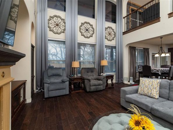 1324  Elise  , Cedar Hill Texas 75104