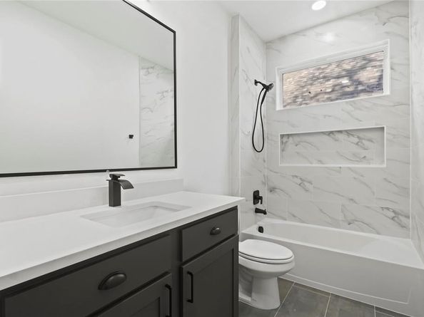 2618  Birmingham Avenue , Dallas Texas 75215