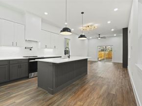 2618  Birmingham Avenue , Dallas Texas 75215