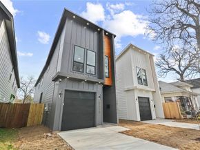 2618  Birmingham Avenue , Dallas Texas 75215