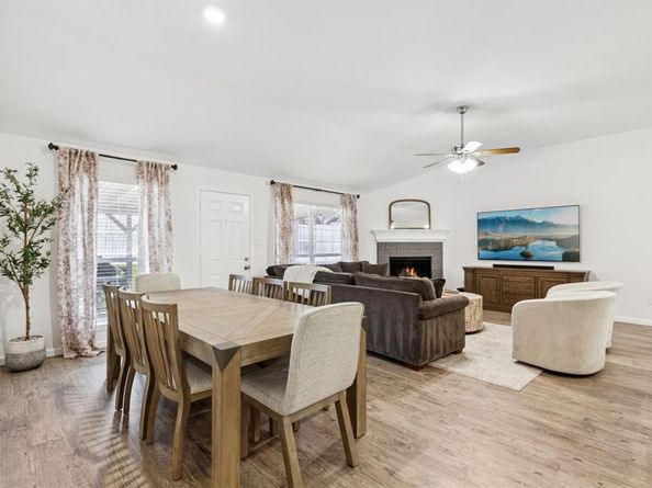 619  Manchester Drive , Mansfield Texas 76063