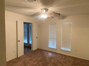 911  Cambridge Drive , Duncanville Texas 75137