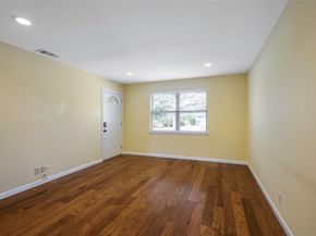 605 S Weatherred Drive , Richardson Texas 75080