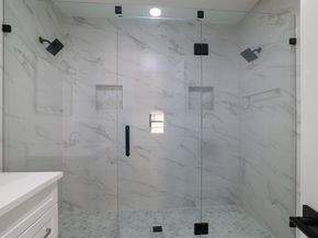 2916  Travis Avenue , Fort Worth Texas 76110