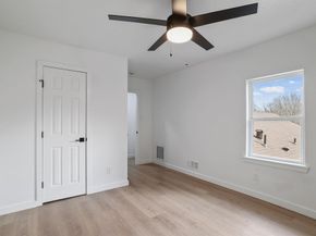 2916  Travis Avenue , Fort Worth Texas 76110