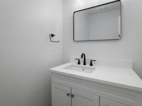 2916  Travis Avenue , Fort Worth Texas 76110