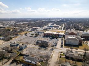 2916  Travis Avenue , Fort Worth Texas 76110