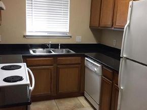 5550  Spring Valley Road  H15, Dallas Texas 75254