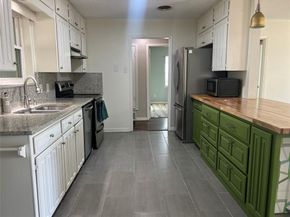 7720  Gaston Avenue , Fort Worth Texas 76116