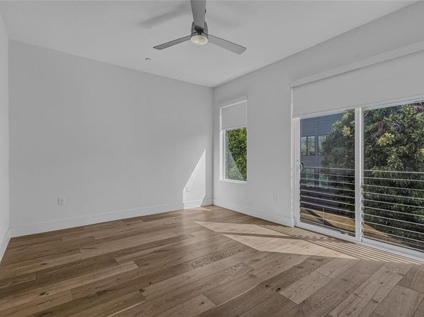 2222  Moser Avenue  105, Dallas Texas 75206