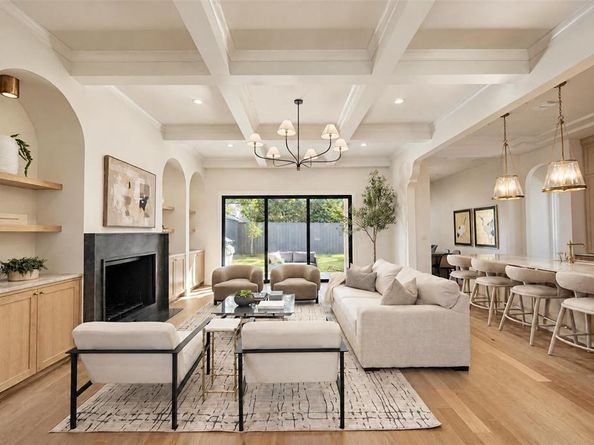 6106  Revere Place , Dallas Texas 75214
