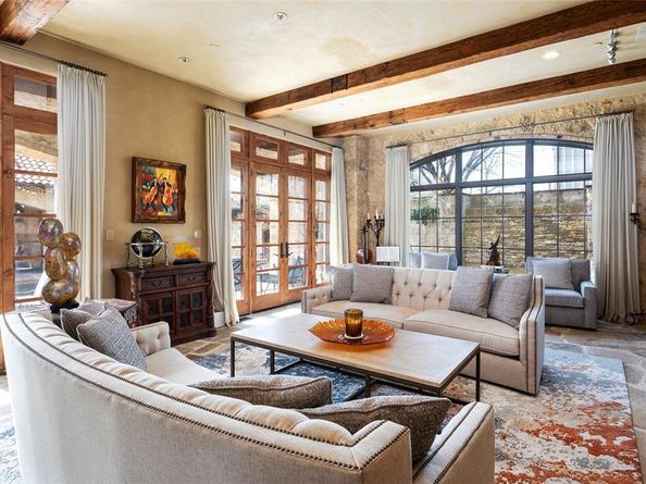 2505  Welborn Street , Dallas Texas 75219